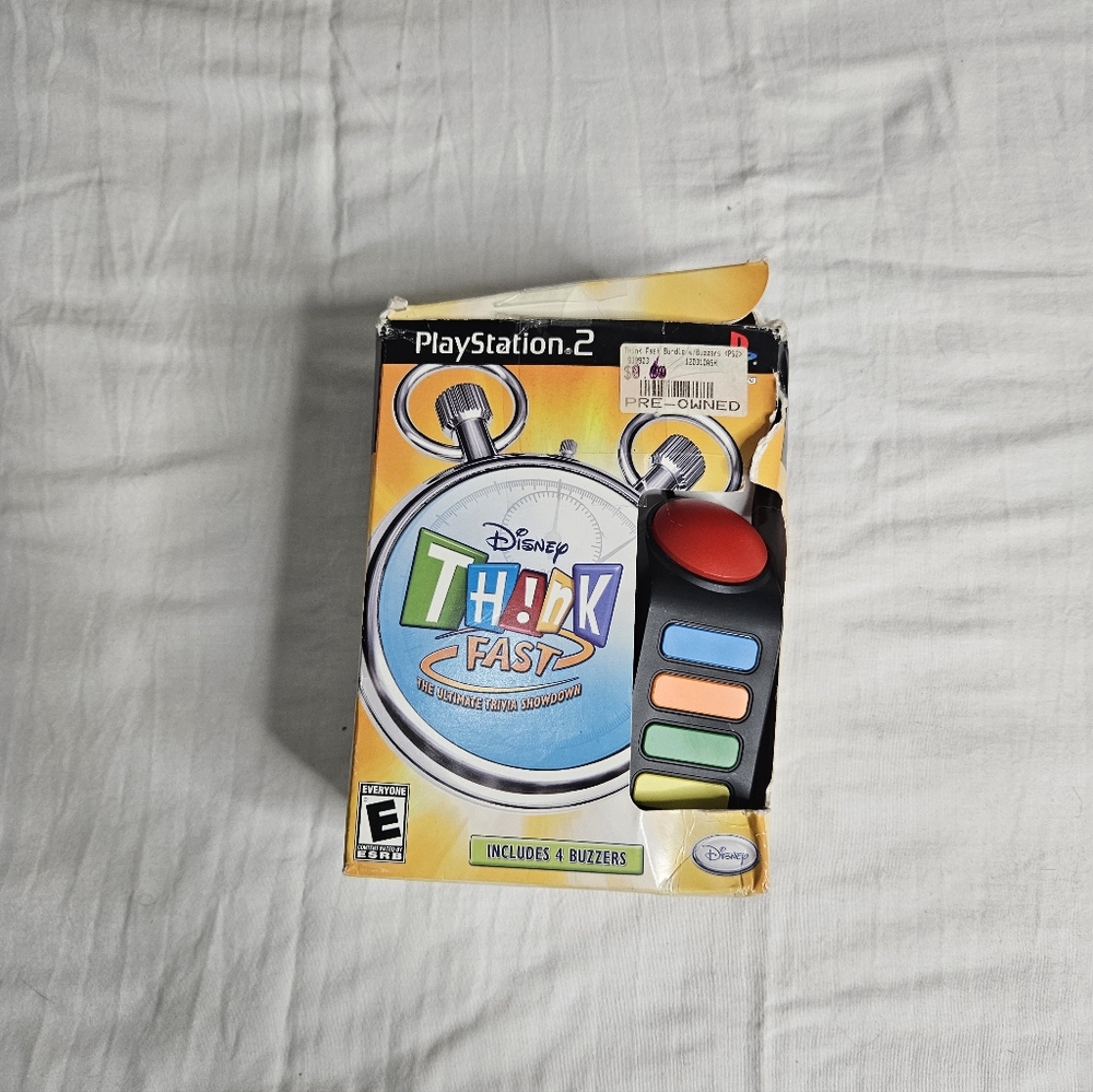 Ps2 Disney Think Fast W/ Controllers New With Damaged Box.